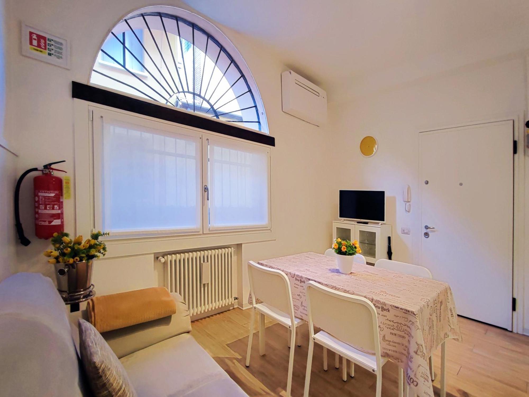 Casa Fischer 1 Mantova Exterior photo